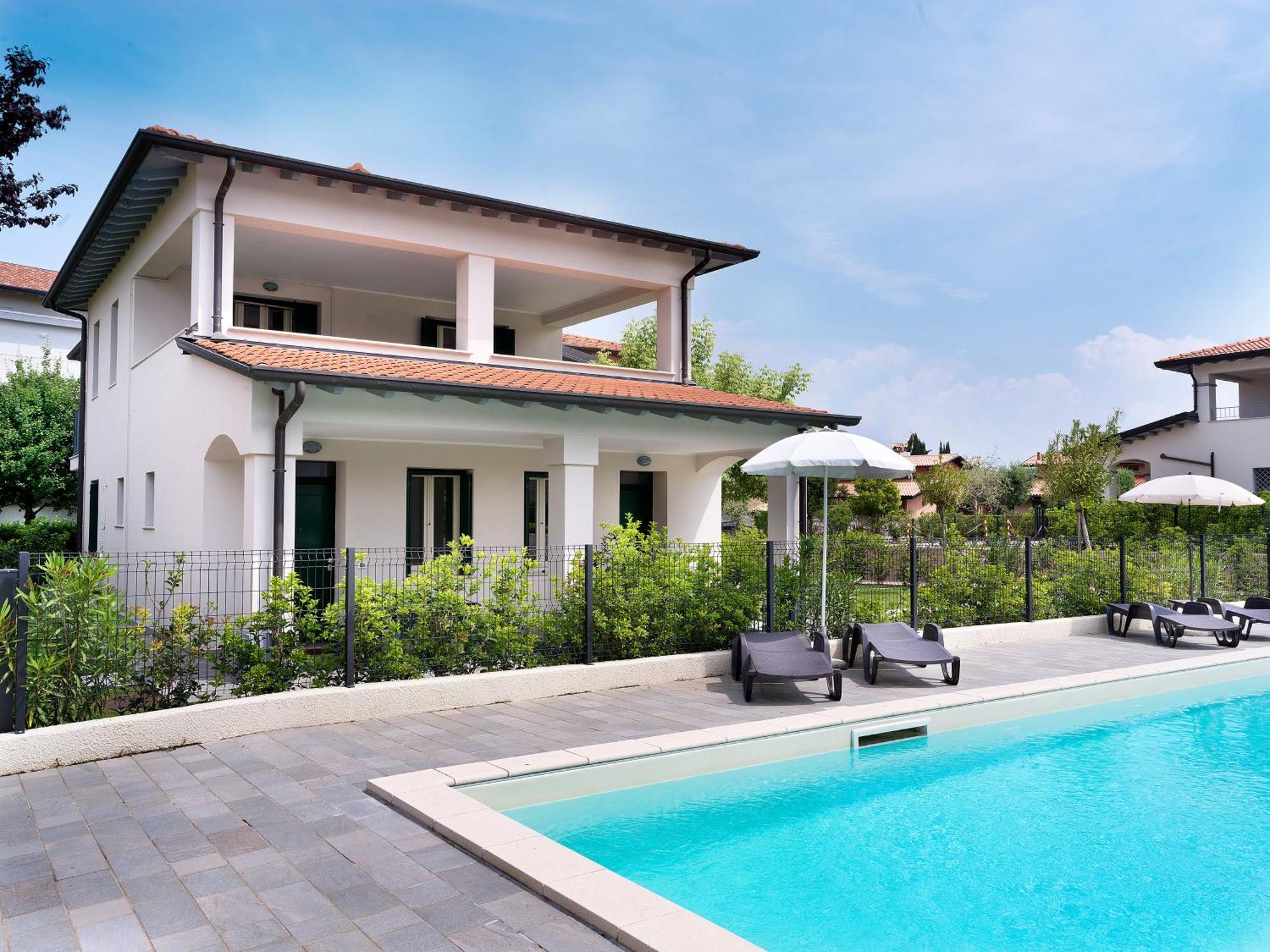 Residence Fiore Rosso Sirmione Zewnętrze zdjęcie