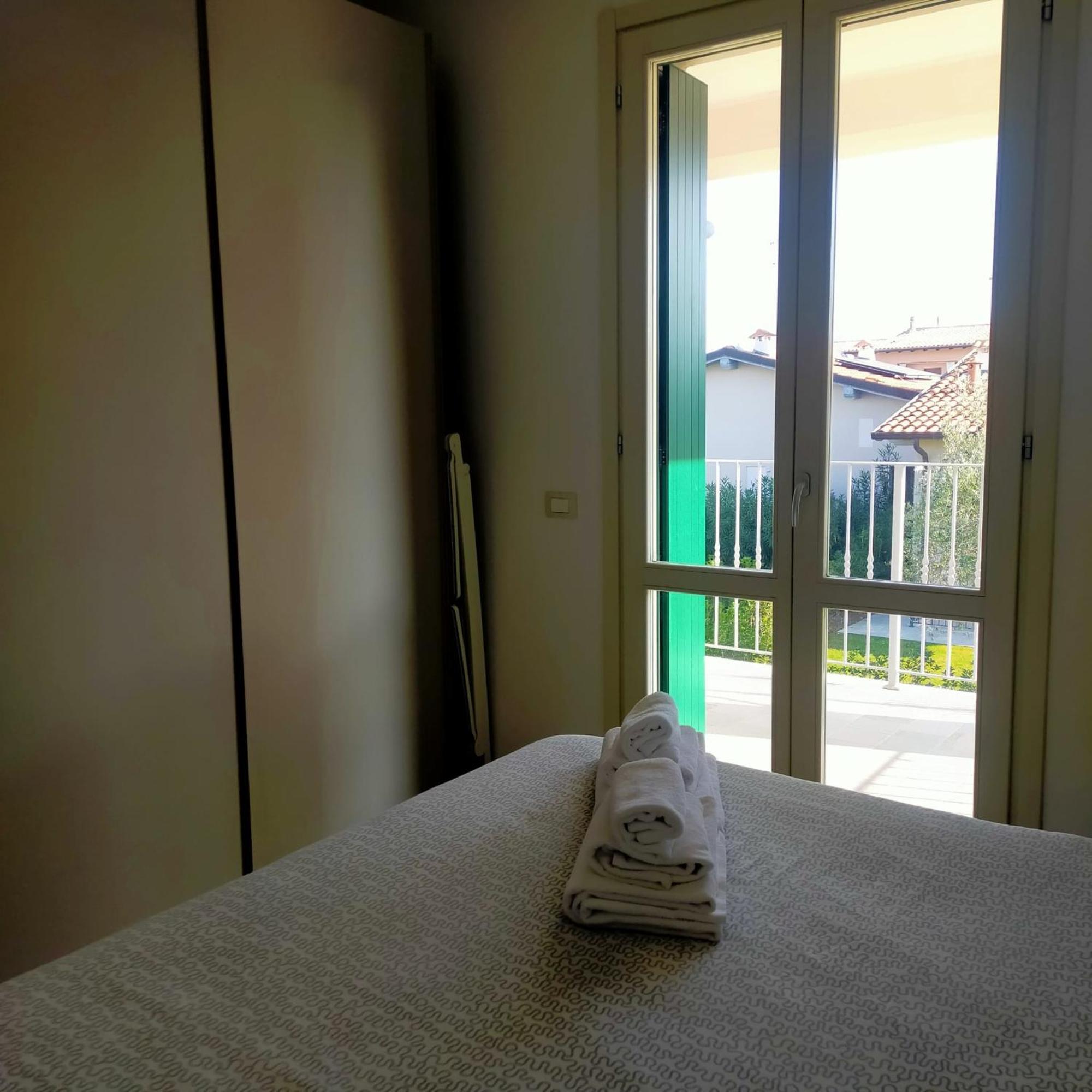 Residence Fiore Rosso Sirmione Pokój zdjęcie