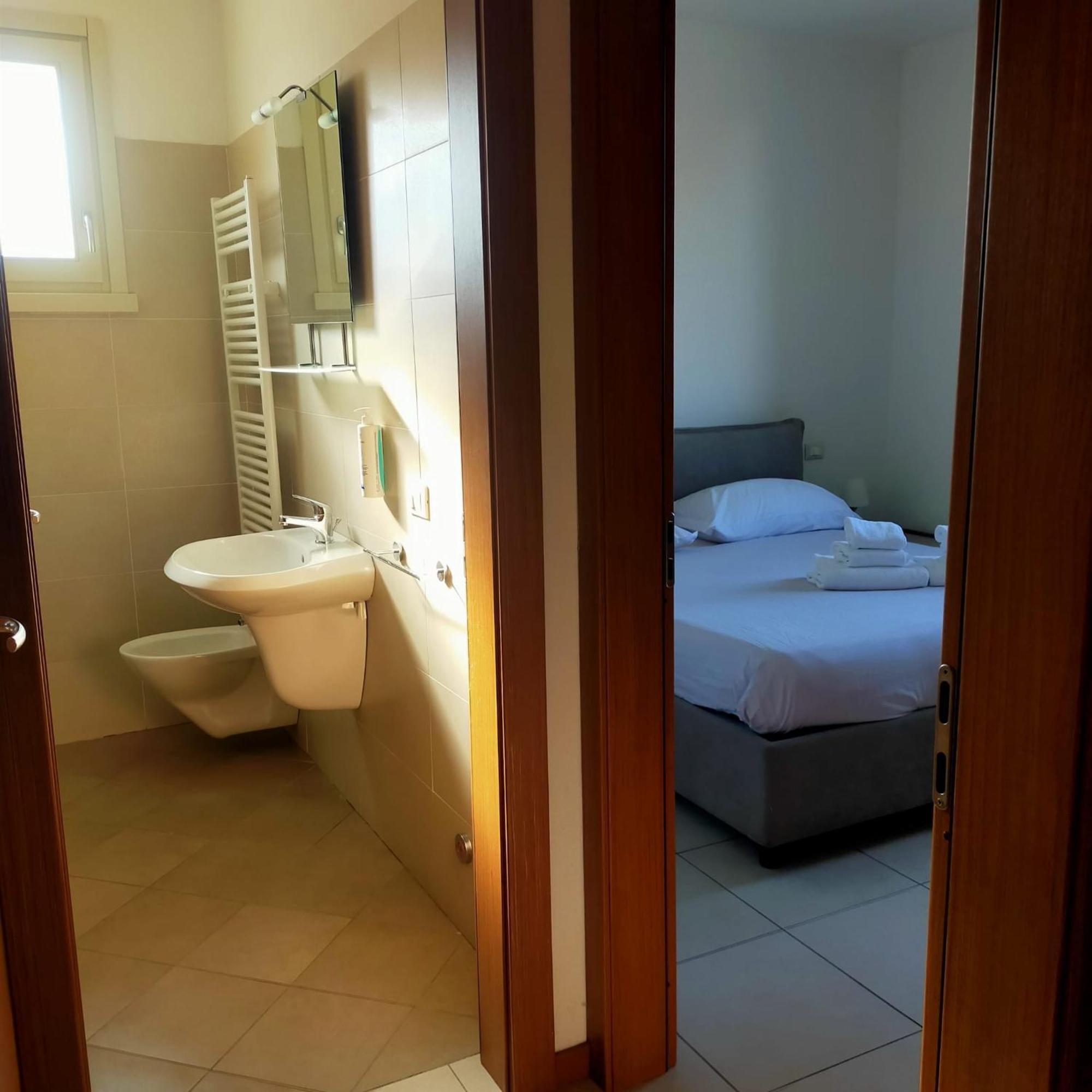 Residence Fiore Rosso Sirmione Pokój zdjęcie